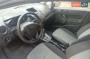 Седан Ford Fiesta 2017 в  фото 13 Седан Ford Fiesta 2017 в