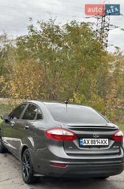 Седан Ford Fiesta 2019 в 