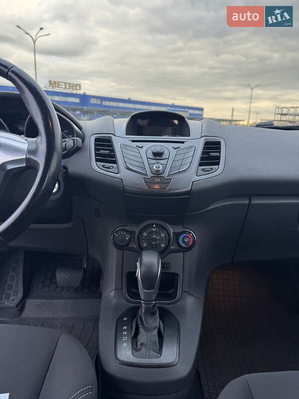 Хетчбек Ford Fiesta 2014 в Києві фото 12 Хетчбек Ford Fiesta 2014 в Києві