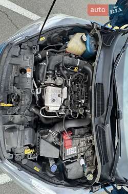 Хетчбек Ford Fiesta 2014 в 