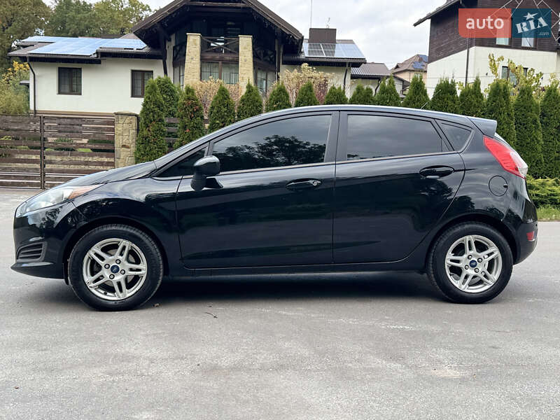 Хэтчбек Ford Fiesta 2018 в Тернополе