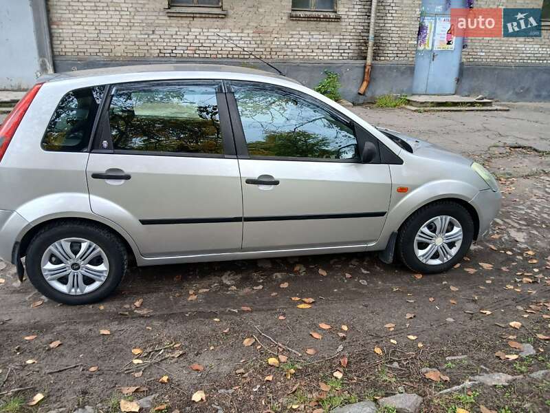 Ford Fiesta 2003 Ford Fiesta 2003
