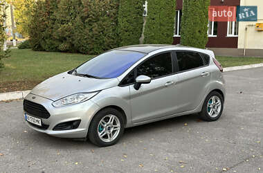 Хетчбек Ford Fiesta 2017 в Чугуєві