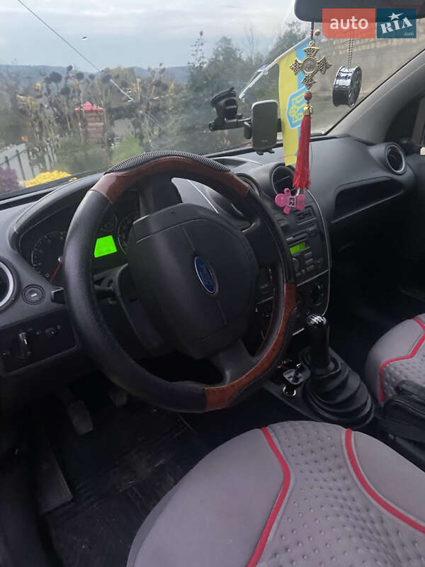 Хэтчбек Ford Fiesta 2007 в Виннице