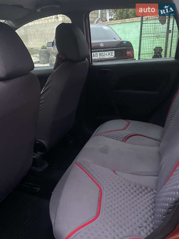 Хэтчбек Ford Fiesta 2007 в Виннице