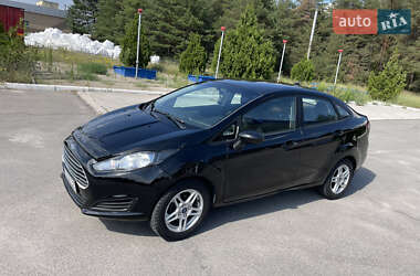 Седан Ford Fiesta 2018 в Кам'янському