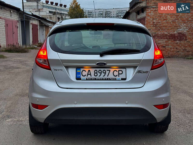 Хетчбек Ford Fiesta 2012 в Черкасах фото 8 Хетчбек Ford Fiesta 2012 в Черкасах