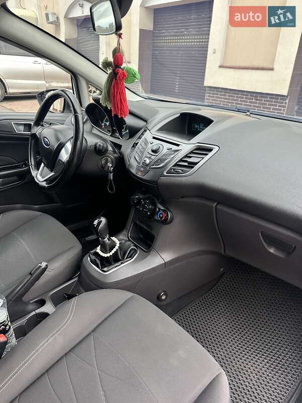 Хэтчбек Ford Fiesta 2014 в Одессе фото 15 Хэтчбек Ford Fiesta 2014 в Одессе