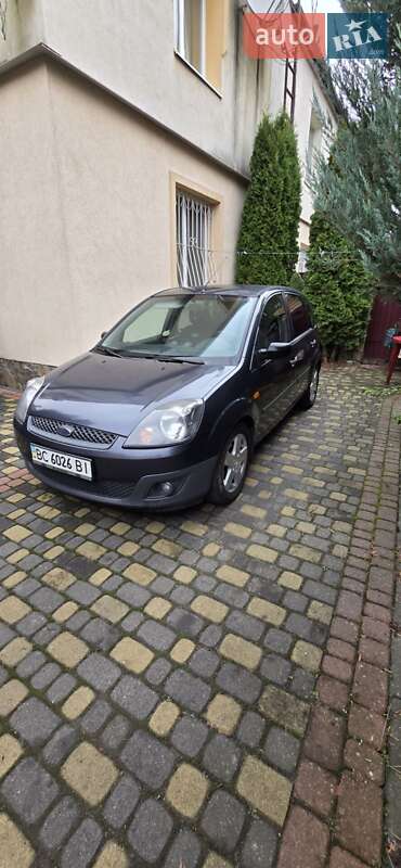 Хетчбек Ford Fiesta 2008 в Львові