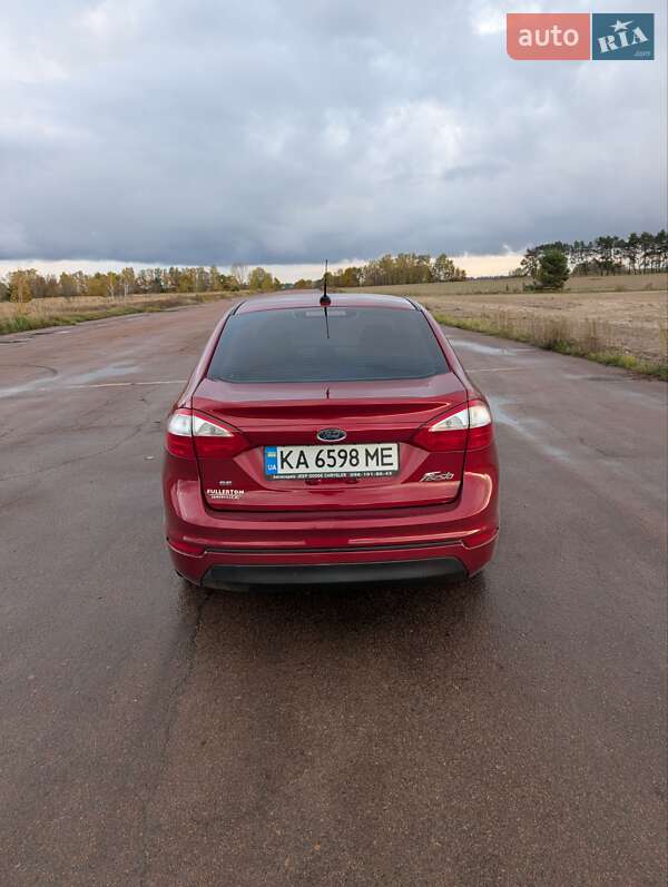 Седан Ford Fiesta 2014 в Нежине фото 7 Седан Ford Fiesta 2014 в Нежине
