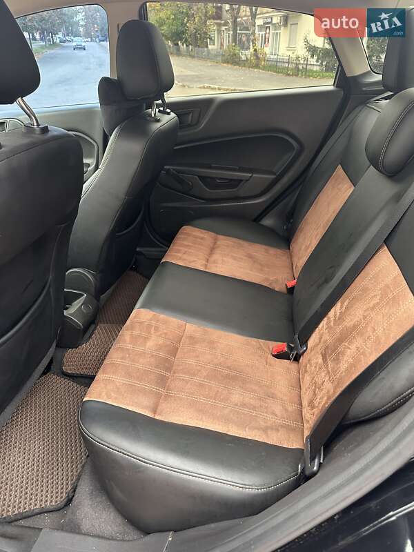 Седан Ford Fiesta 2019 в Киеве