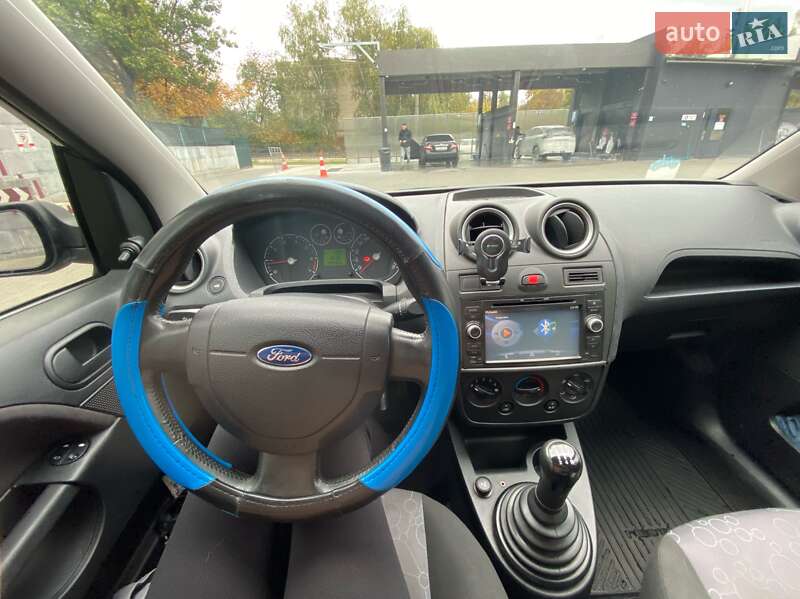 Хэтчбек Ford Fiesta 2007 в Обухове фото 11 Хэтчбек Ford Fiesta 2007 в Обухове