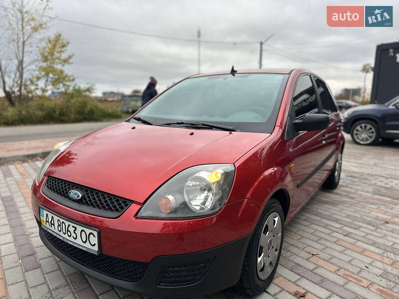 Хетчбек Ford Fiesta 2008 в Білій Церкві