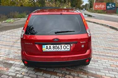 Хэтчбек Ford Fiesta 2008 в 