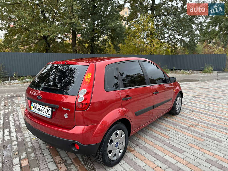 Хетчбек Ford Fiesta 2008 в Білій Церкві