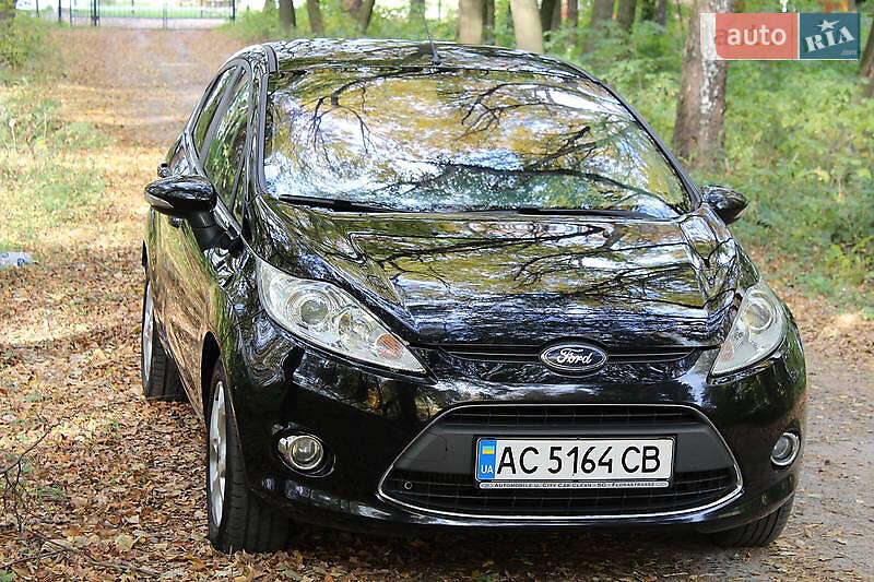 Хетчбек Ford Fiesta 2010 в Луцьку фото 10 Хетчбек Ford Fiesta 2010 в Луцьку