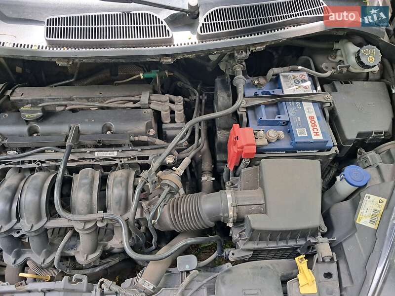 Хетчбек Ford Fiesta 2012 в Черкаському