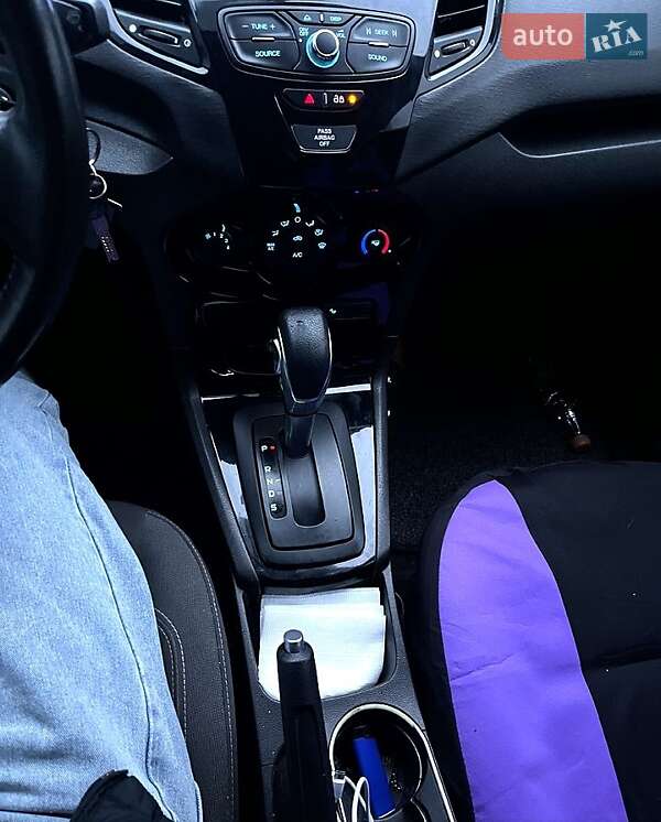 Хетчбек Ford Fiesta 2013 в Івано-Франківську фото 5 Хетчбек Ford Fiesta 2013 в Івано-Франківську