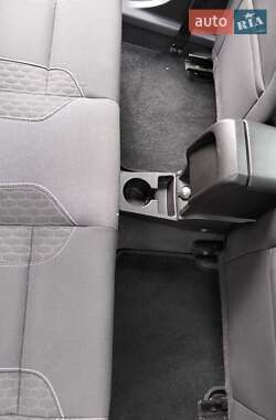 Хэтчбек Ford Fiesta 2014 в 