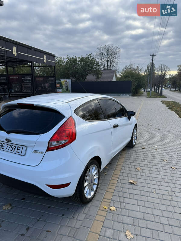 Седан Ford Fiesta 2009 в Первомайську фото 2 Седан Ford Fiesta 2009 в Первомайську