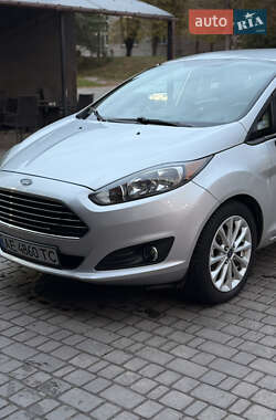 Хетчбек Ford Fiesta 2013 в  фото 17 Хетчбек Ford Fiesta 2013 в