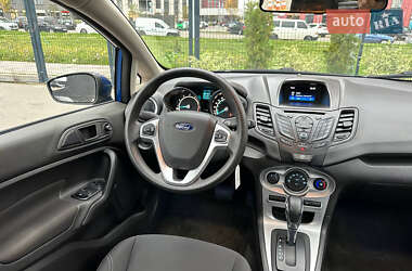 Седан Ford Fiesta 2018 в  фото 24 Седан Ford Fiesta 2018 в