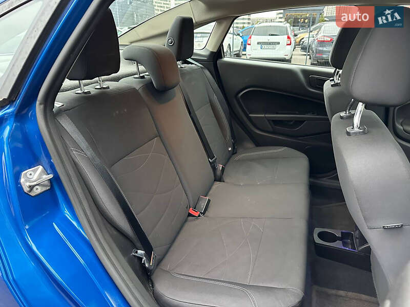 Седан Ford Fiesta 2018 в Киеве фото 25 Седан Ford Fiesta 2018 в Киеве