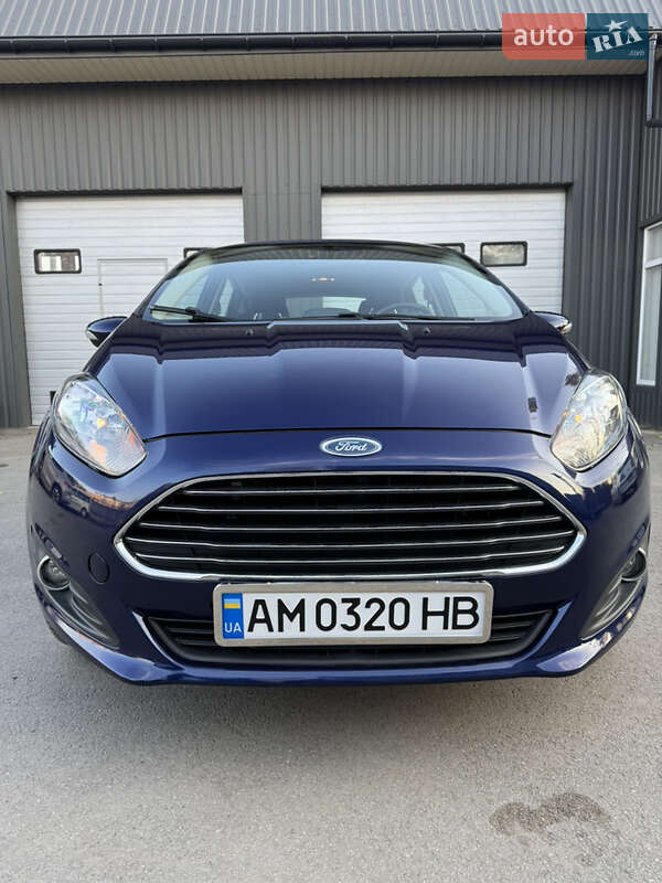Хетчбек Ford Fiesta 2016 в Житомирі фото 2 Хетчбек Ford Fiesta 2016 в Житомирі