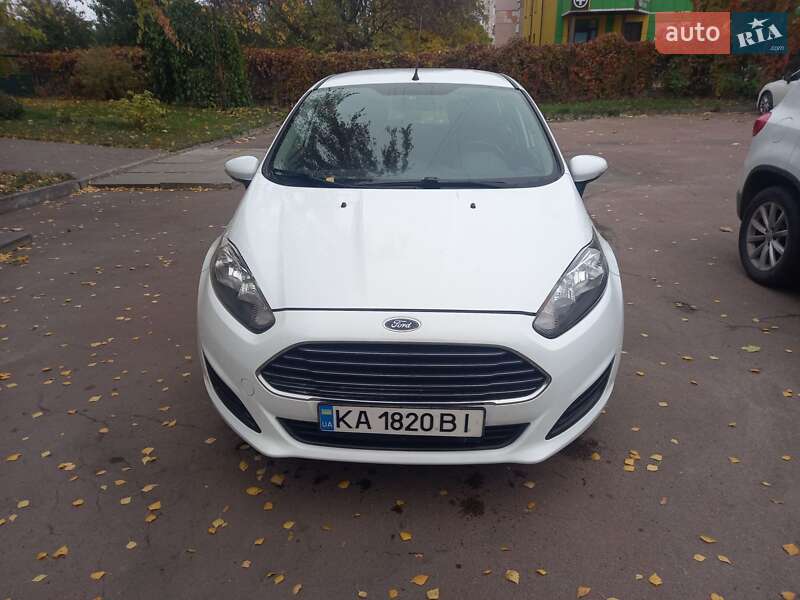 Хэтчбек Ford Fiesta 2013 в Броварах