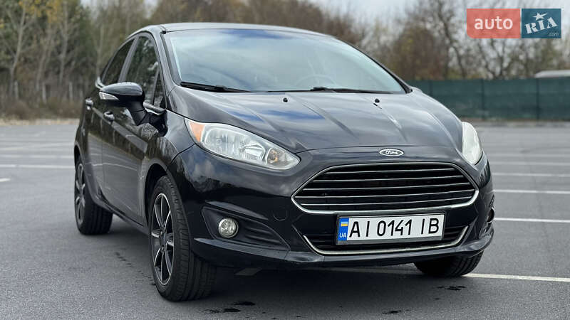 Седан Ford Fiesta 2016 в Виннице