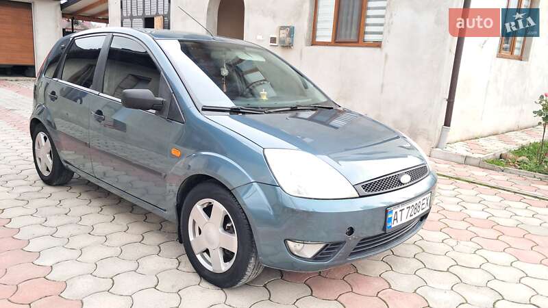 Хетчбек Ford Fiesta 2002 в Надвірній фото 10 Хетчбек Ford Fiesta 2002 в Надвірній