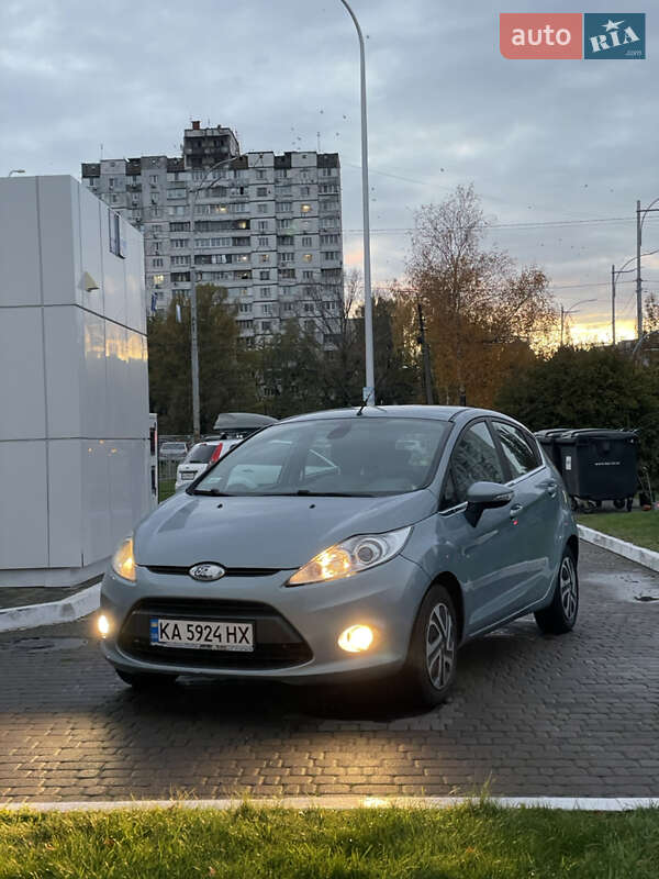 Хетчбек Ford Fiesta 2009 в Києві фото 4 Хетчбек Ford Fiesta 2009 в Києві