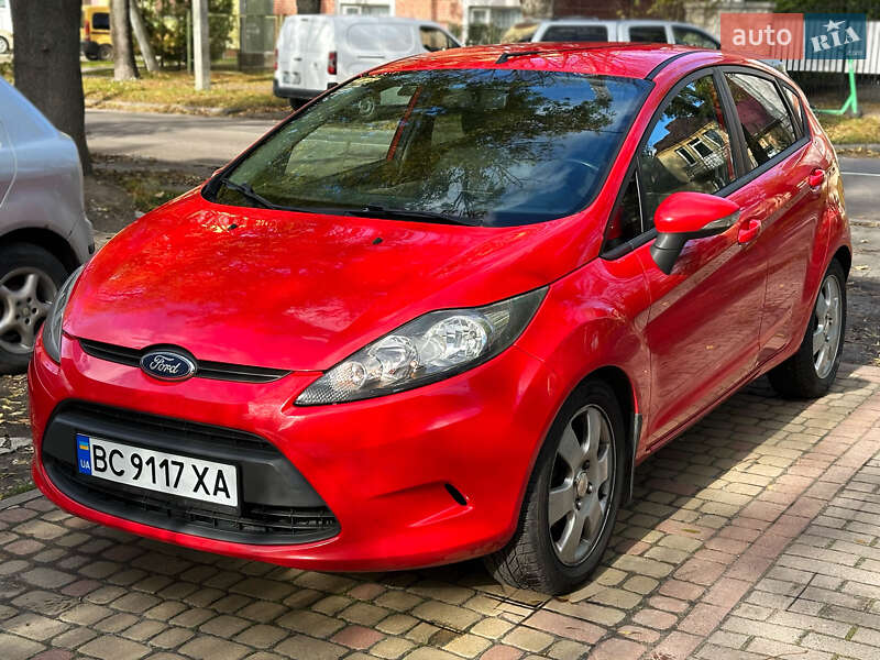 Хэтчбек Ford Fiesta 2011 в Львове фото Хэтчбек Ford Fiesta 2011 в Львове