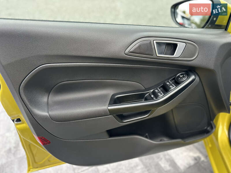 Хетчбек Ford Fiesta 2015 в Вінниці фото 39 Хетчбек Ford Fiesta 2015 в Вінниці