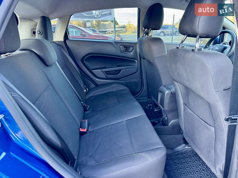Хэтчбек Ford Fiesta 2018 в Киеве фото 23 Хэтчбек Ford Fiesta 2018 в Киеве