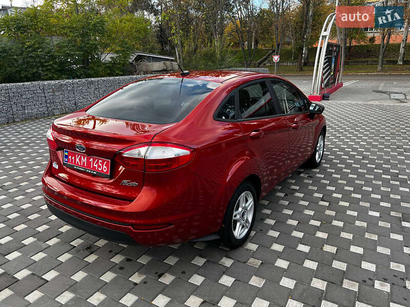 Седан Ford Fiesta 2018 в Запоріжжі