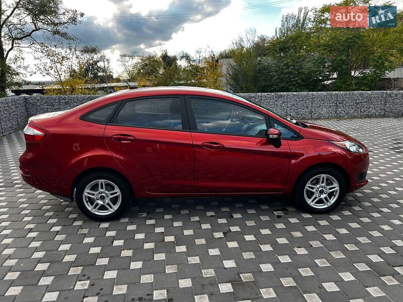 Седан Ford Fiesta 2018 в Запоріжжі