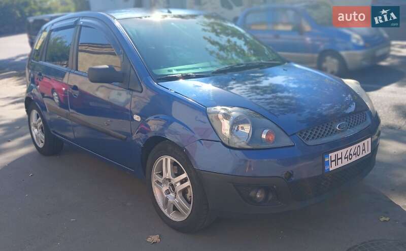 Хетчбек Ford Fiesta 2006 в Одесі фото 2 Хетчбек Ford Fiesta 2006 в Одесі