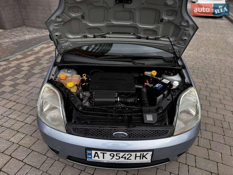 Хэтчбек Ford Fiesta 2005 в Ивано-Франковске фото 42 Хэтчбек Ford Fiesta 2005 в Ивано-Франковске