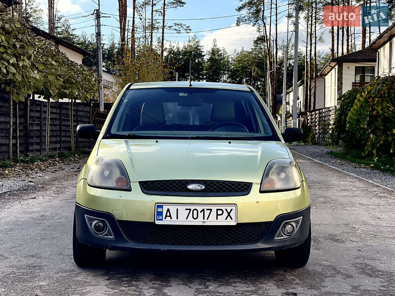 Хэтчбек Ford Fiesta 2007 в Киеве фото 4 Хэтчбек Ford Fiesta 2007 в Киеве