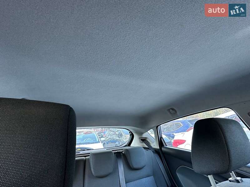 Хэтчбек Ford Fiesta 2011 в Киеве фото 20 Хэтчбек Ford Fiesta 2011 в Киеве