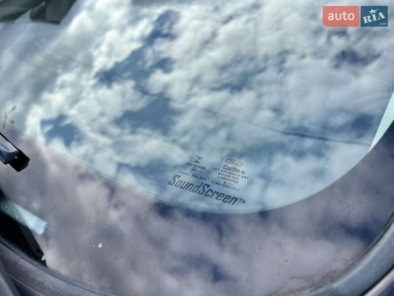 Седан Ford Fiesta 2016 в Києві фото 41 Седан Ford Fiesta 2016 в Києві