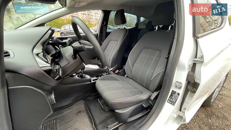 Хэтчбек Ford Fiesta 2018 в Киеве