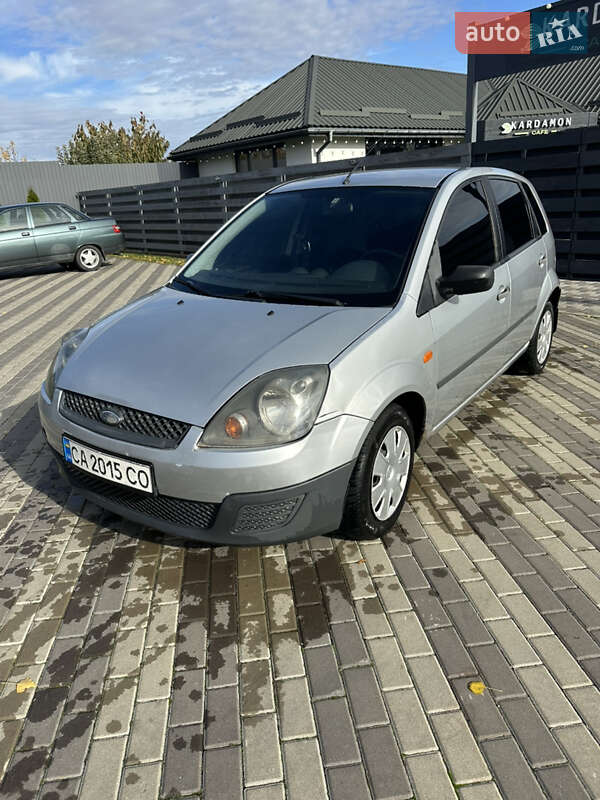 Хэтчбек Ford Fiesta 2007 в Борисполе фото 2 Хэтчбек Ford Fiesta 2007 в Борисполе