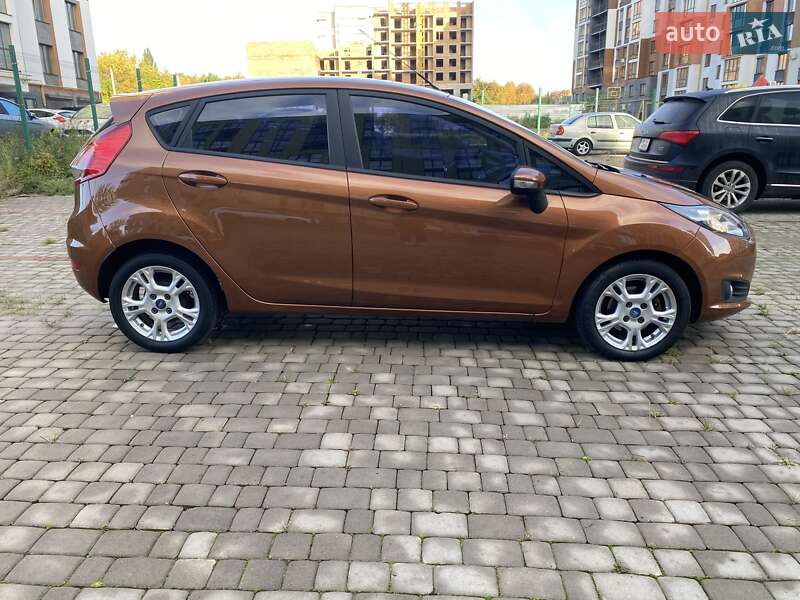 Хэтчбек Ford Fiesta 2015 в Ровно фото 4 Хэтчбек Ford Fiesta 2015 в Ровно