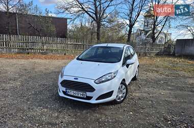Хэтчбек Ford Fiesta 2013 в Калуше