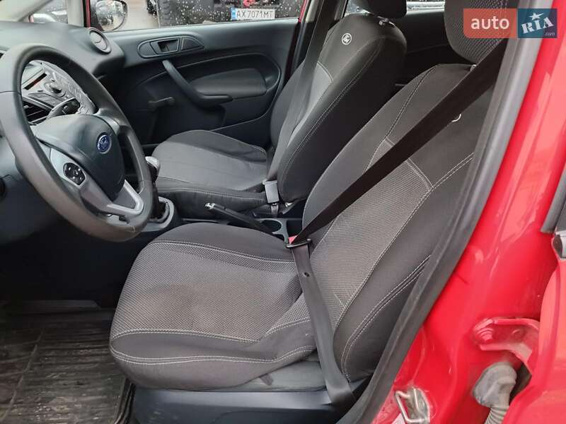 Хэтчбек Ford Fiesta 2012 в Харькове фото 16 Хэтчбек Ford Fiesta 2012 в Харькове