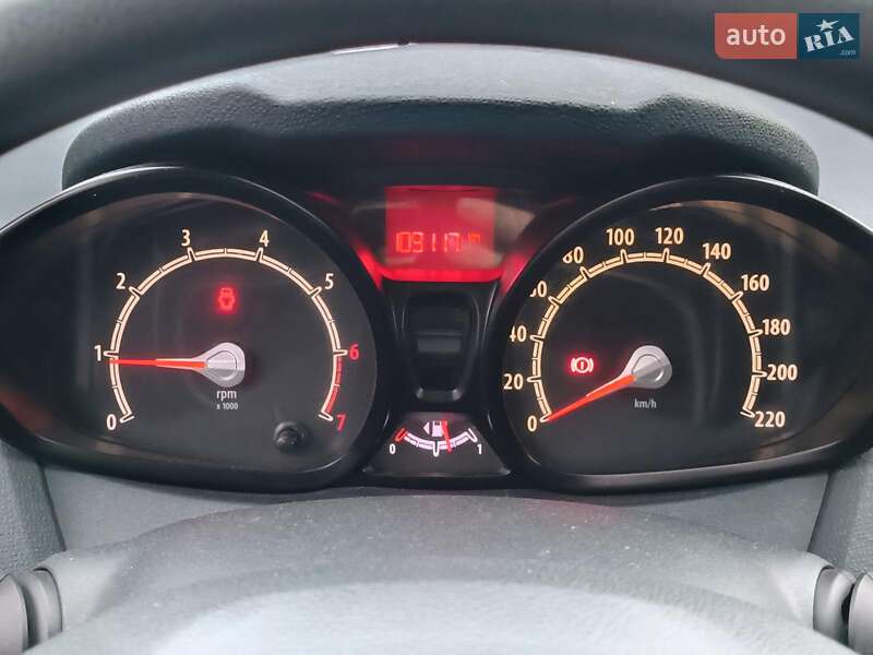 Хэтчбек Ford Fiesta 2012 в Харькове фото 19 Хэтчбек Ford Fiesta 2012 в Харькове