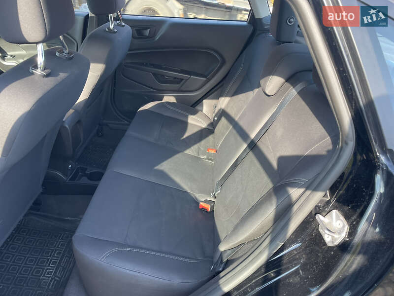 Седан Ford Fiesta 2018 в Каменском фото 13 Седан Ford Fiesta 2018 в Каменском