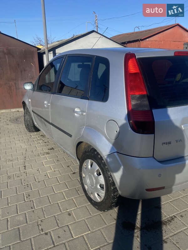 Хетчбек Ford Fiesta 2005 в Дрогобичі фото 4 Хетчбек Ford Fiesta 2005 в Дрогобичі